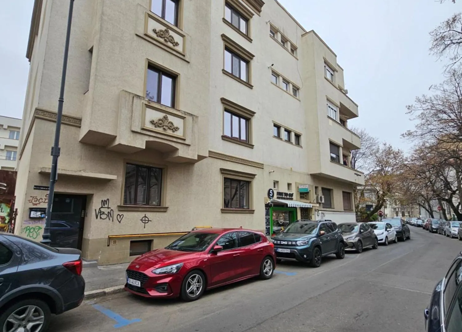 Touristic Center Jean Louis Calderon 28 Street Apartment Bucharest 0*,  Romania