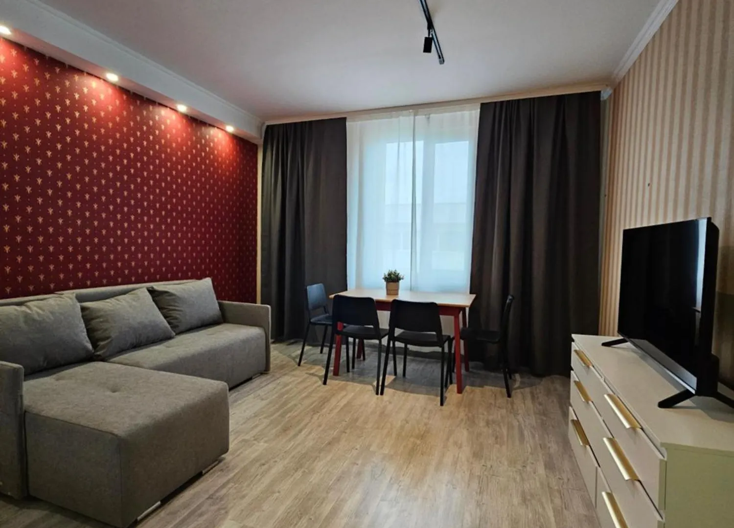 Touristic Center Jean Louis Calderon 28 Street Apartment Bucharest 0*,  Romania