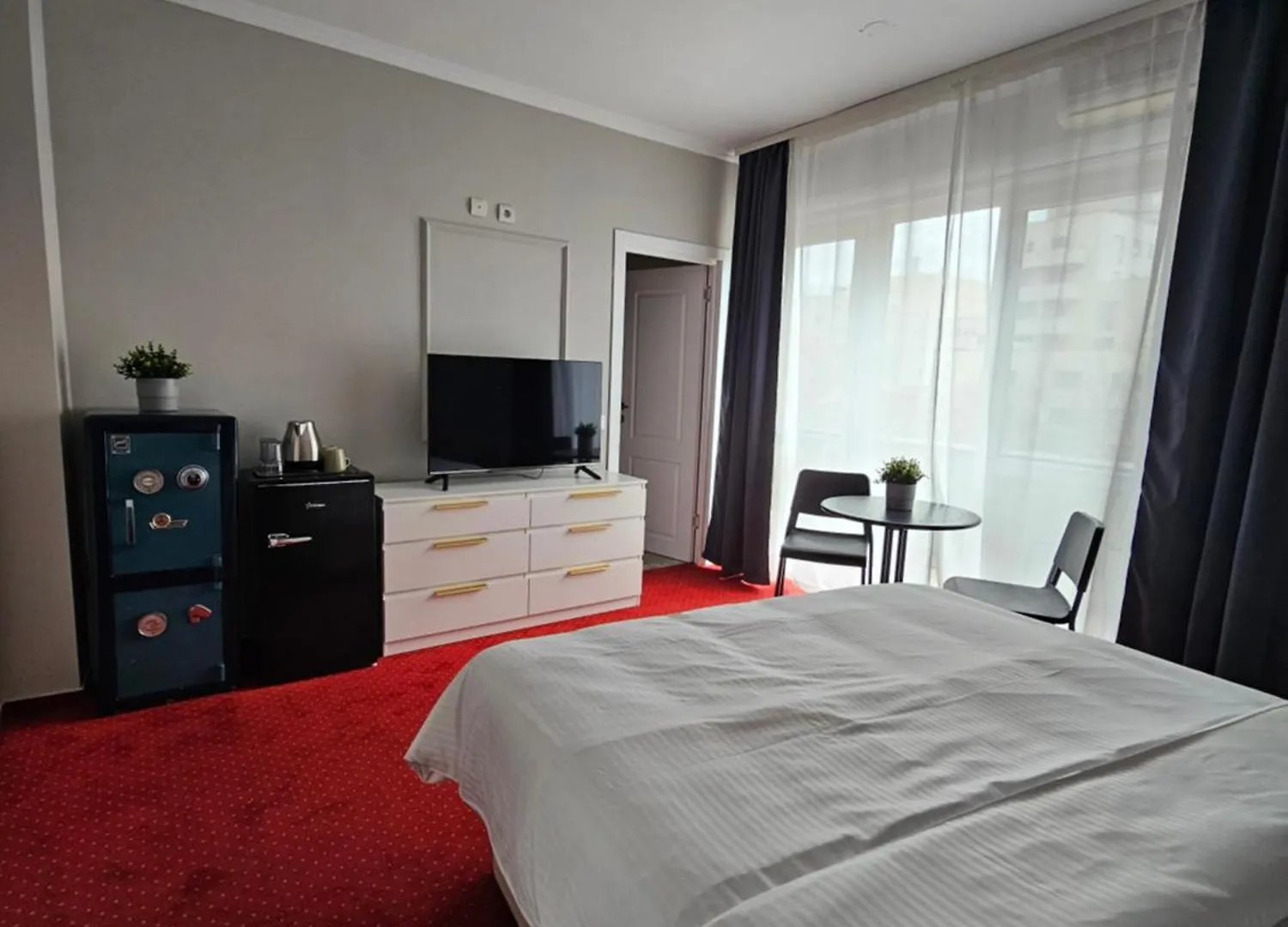 Touristic Center Jean Louis Calderon 28 Street Apartment Bucharest Romania
