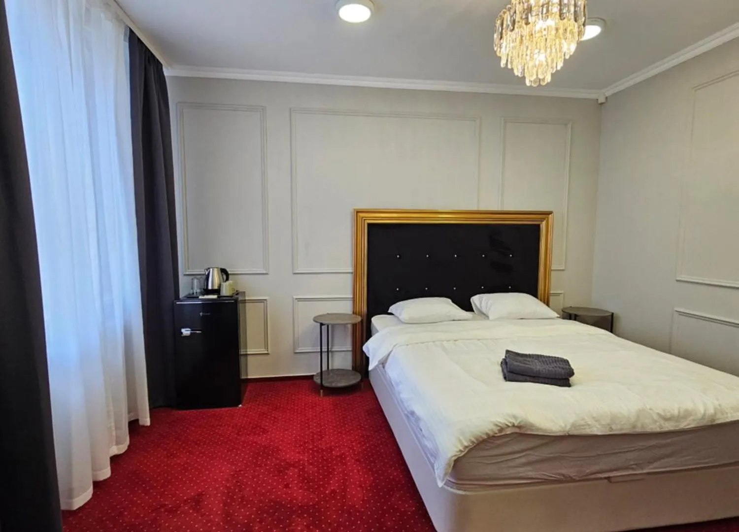 Touristic Center Jean Louis Calderon 28 Street Apartment Bucharest 0*,  Romania