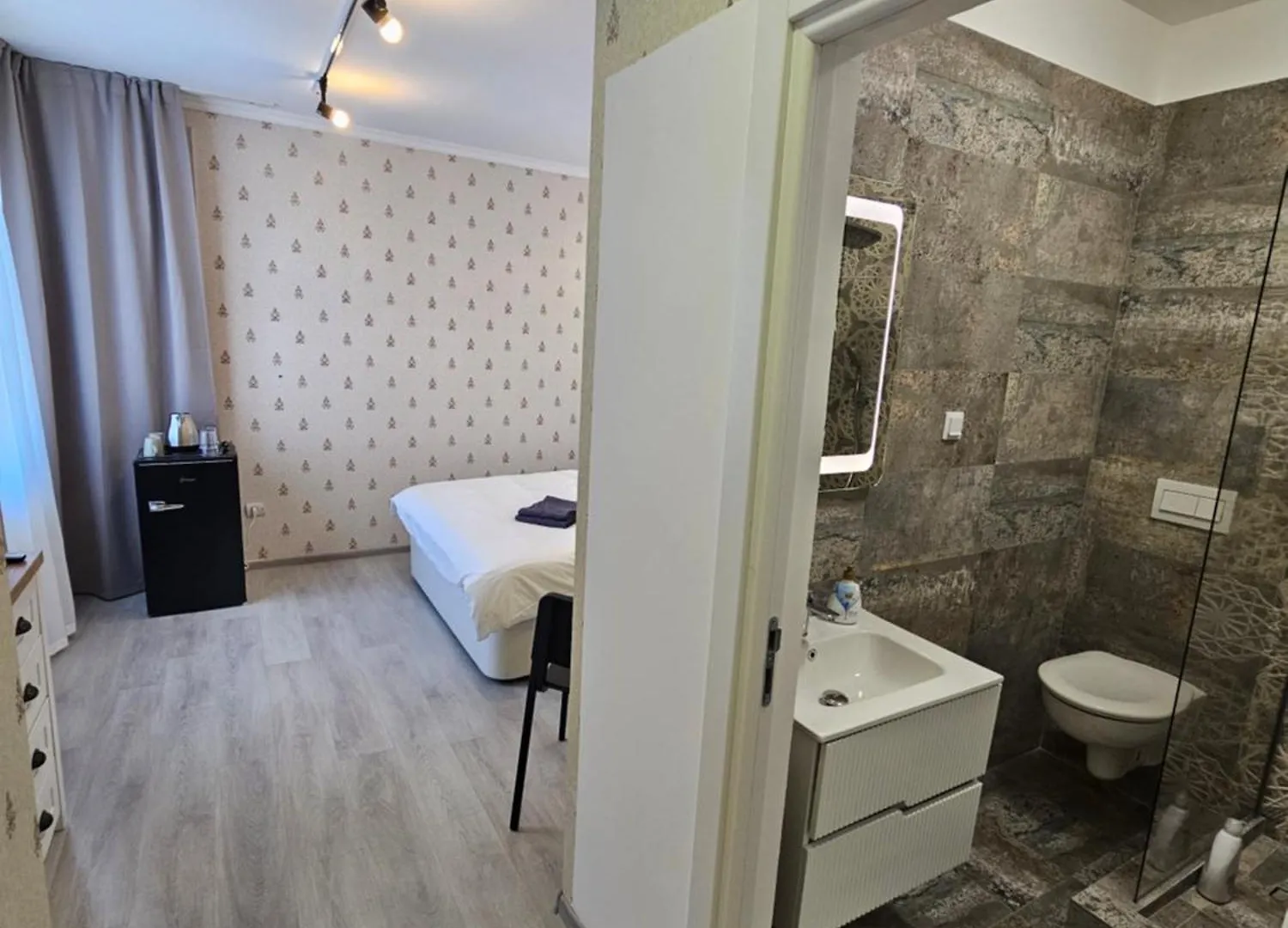 Touristic Center Jean Louis Calderon 28 Street Apartment Bucharest