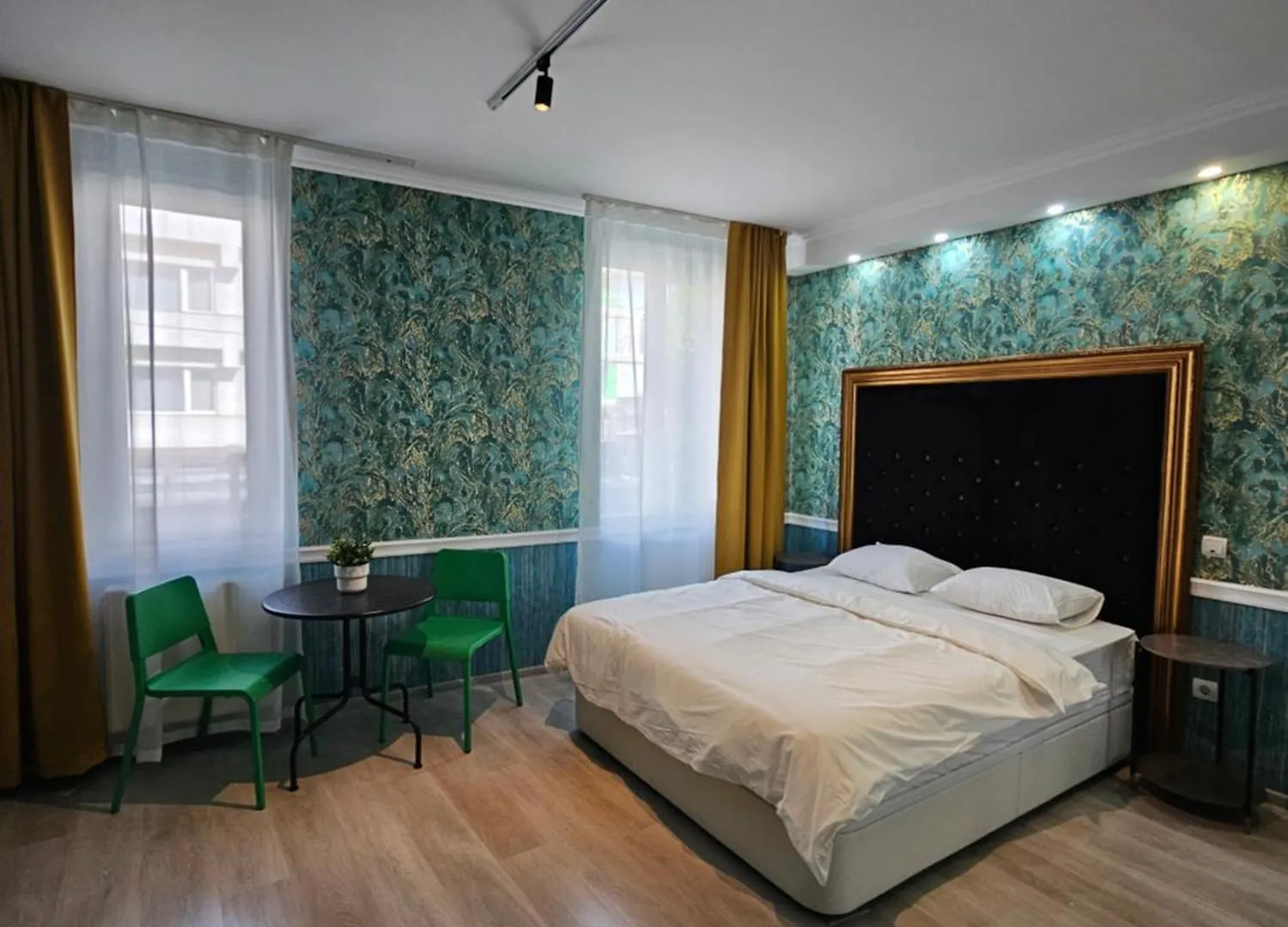 Touristic Center Jean Louis Calderon 28 Street Apartment Bucharest