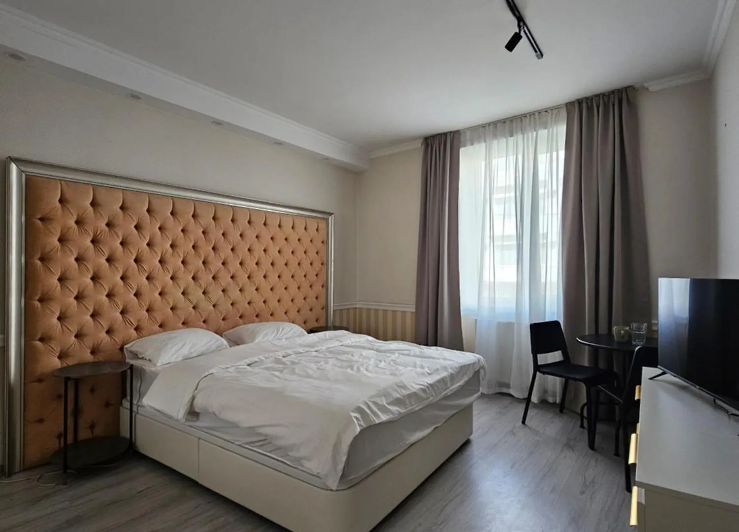 Touristic Center Jean Louis Calderon 28 Street Apartment Bucharest Romania