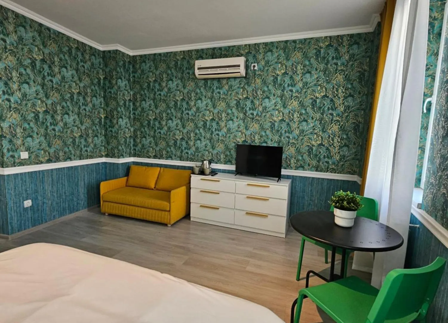 Touristic Center Jean Louis Calderon 28 Street Apartment Bucharest Romania