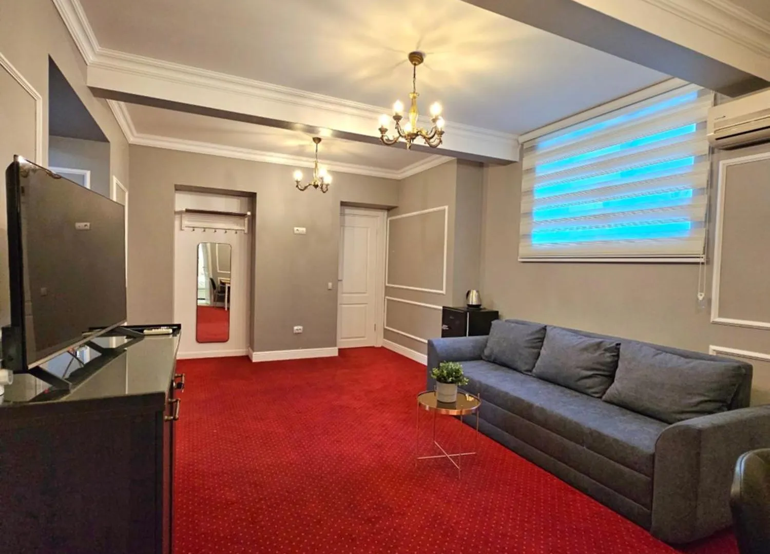 Touristic Center Jean Louis Calderon 28 Street Apartment Bucharest 0*,  Romania