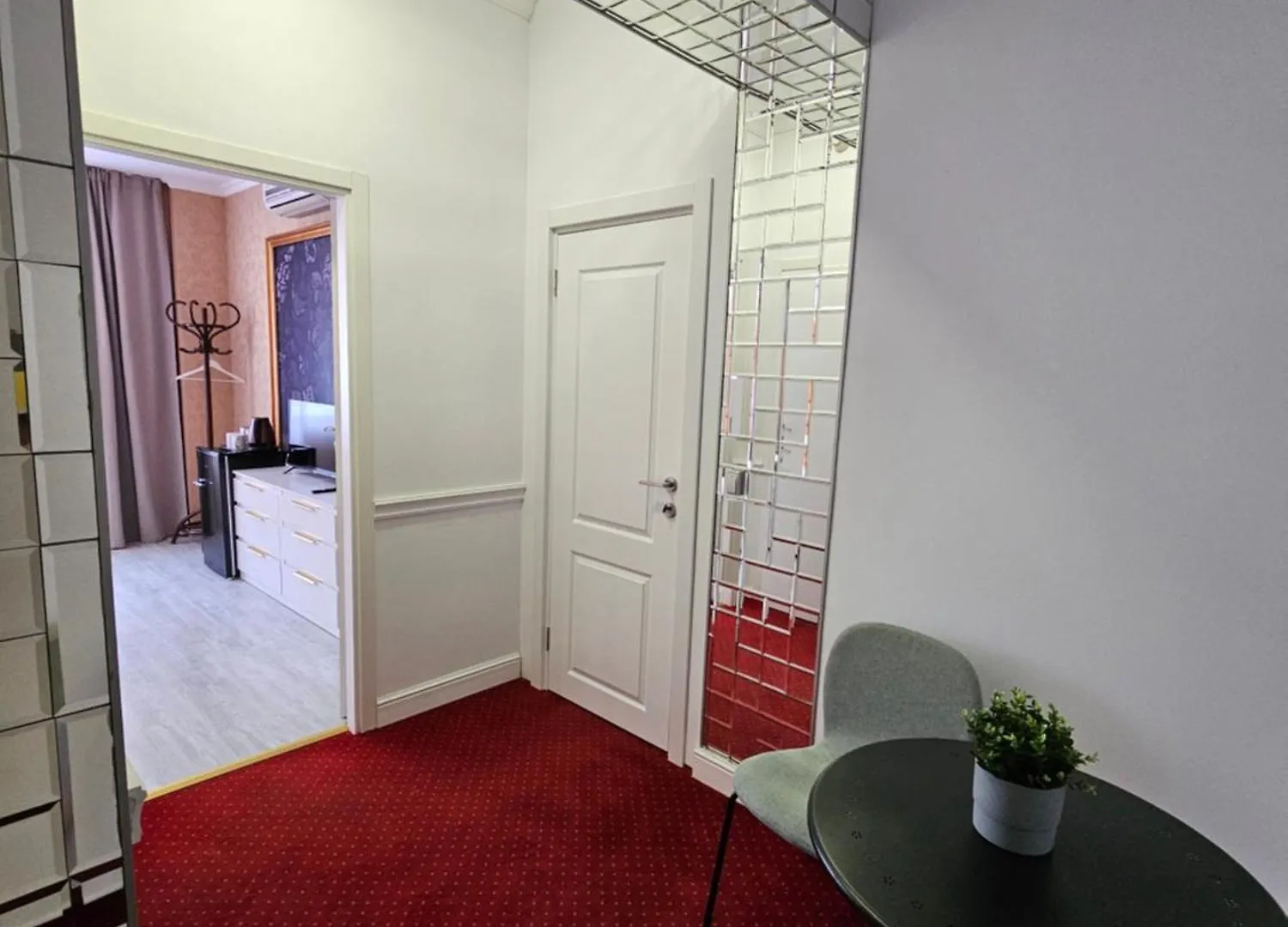 Touristic Center Jean Louis Calderon 28 Street Apartment Bucharest